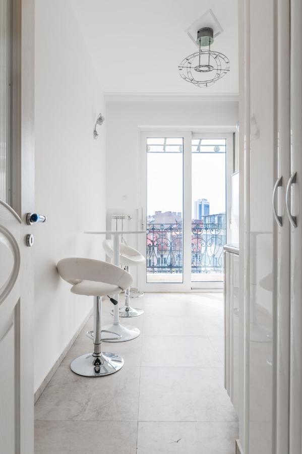 Vitosha Str 2Bd White & Blue Apt By Flat Mаnager Sofia Zewnętrze zdjęcie